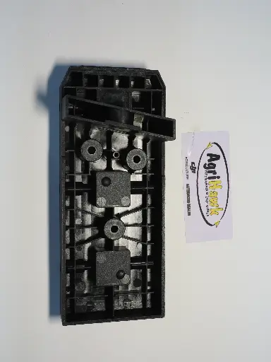 ZS002295.04.JG